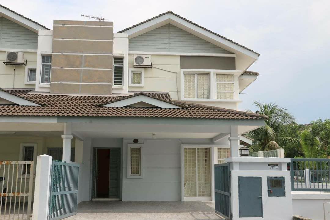 Family Villa Homestay Semenyih 吉隆坡 外观 照片